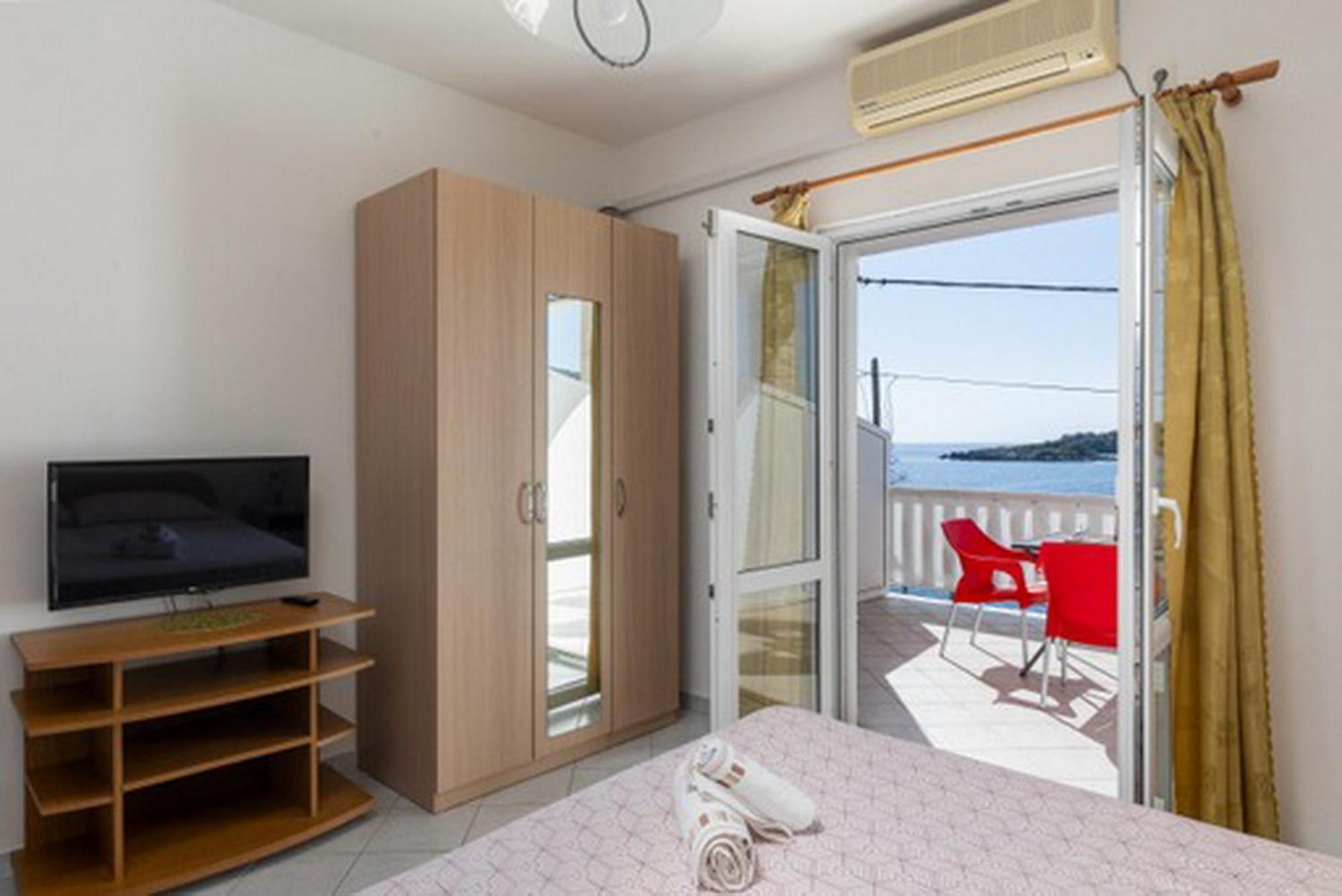 House Rasica Apartment Molunat Exterior photo